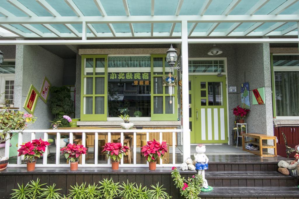 Vicking Guesthouse T'ai-tung Extérieur photo