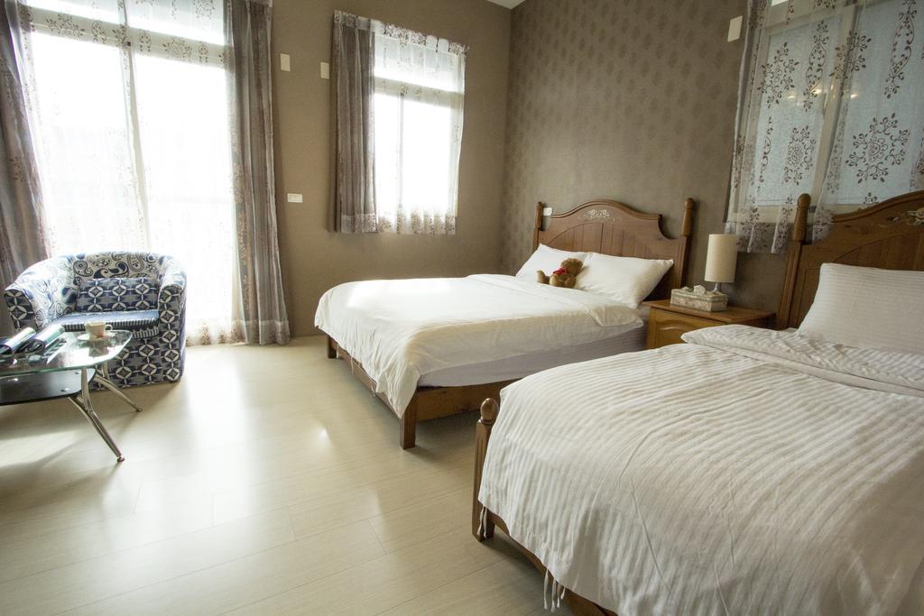 Vicking Guesthouse T'ai-tung Extérieur photo