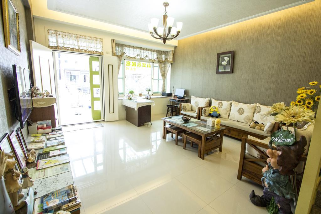 Vicking Guesthouse T'ai-tung Extérieur photo