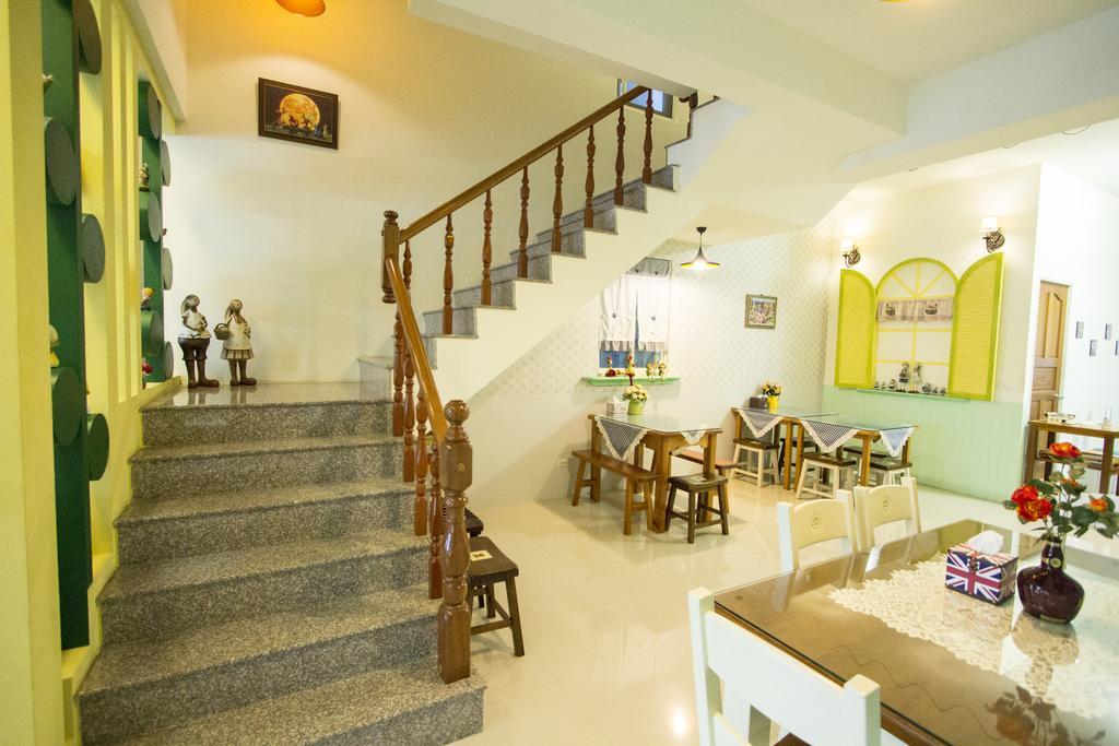 Vicking Guesthouse T'ai-tung Extérieur photo