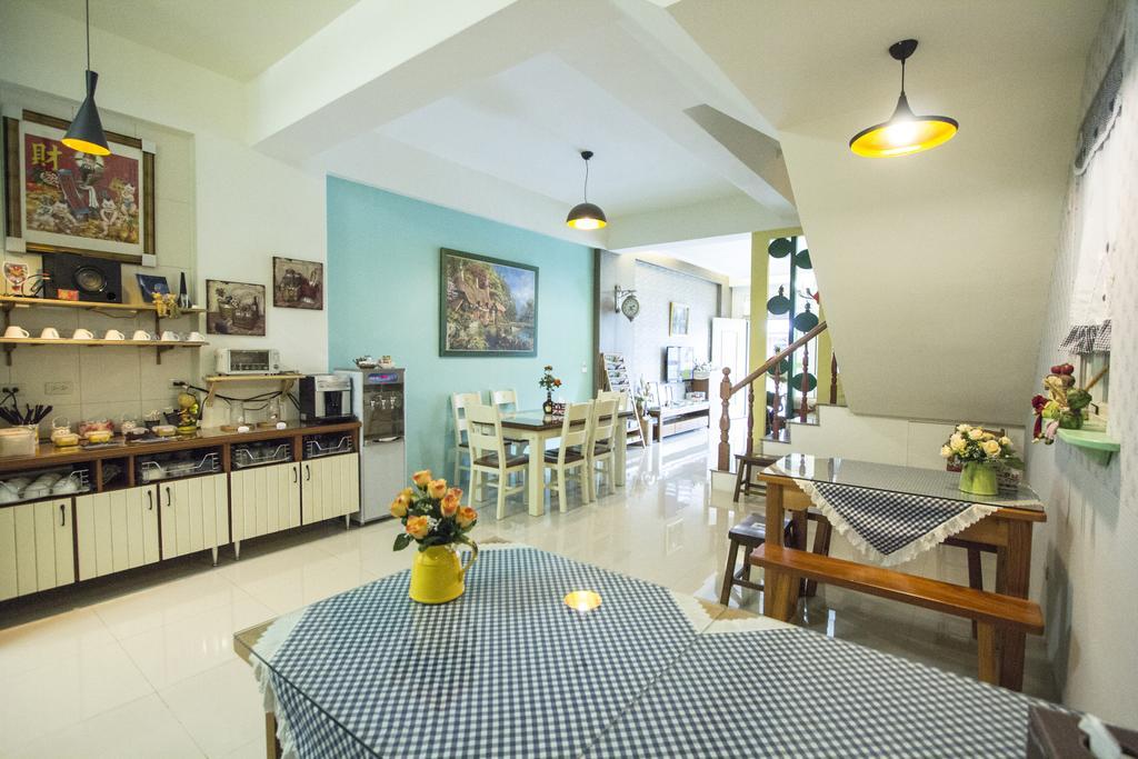 Vicking Guesthouse T'ai-tung Extérieur photo